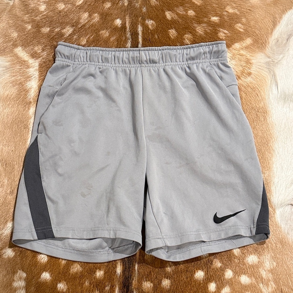 Nike Men's Gray and Black Athletic Shorts